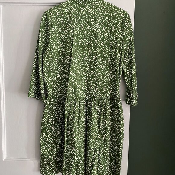 Tuckernuck Green Abstract Floral Shirt Dress - Picture 3 of 6